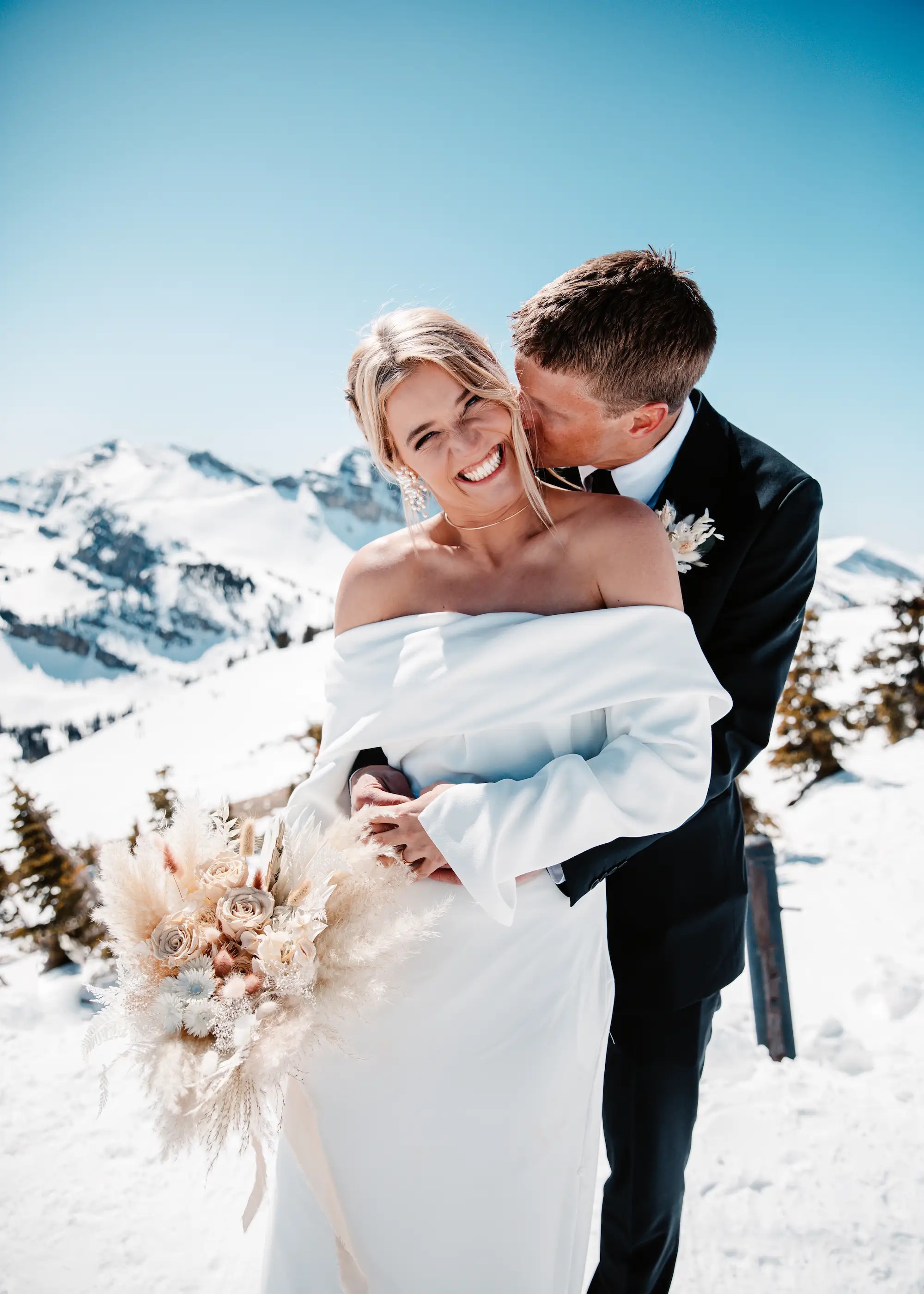 đám cưới trên đỉnh núi ảnh 2 dam cuoi tren dinh nui anh 2