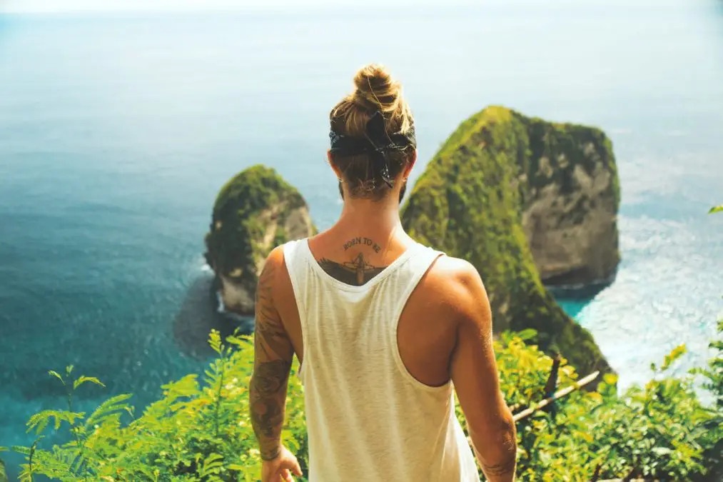 Sinh vien Harvard nghi bi canh sat hanh hung o Bali hinh anh