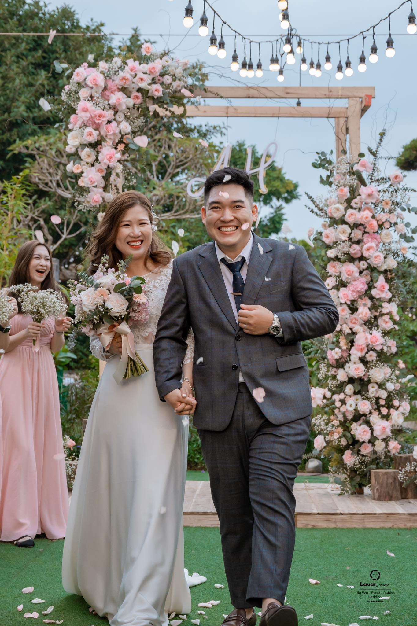 song chung voi me chong anh 1