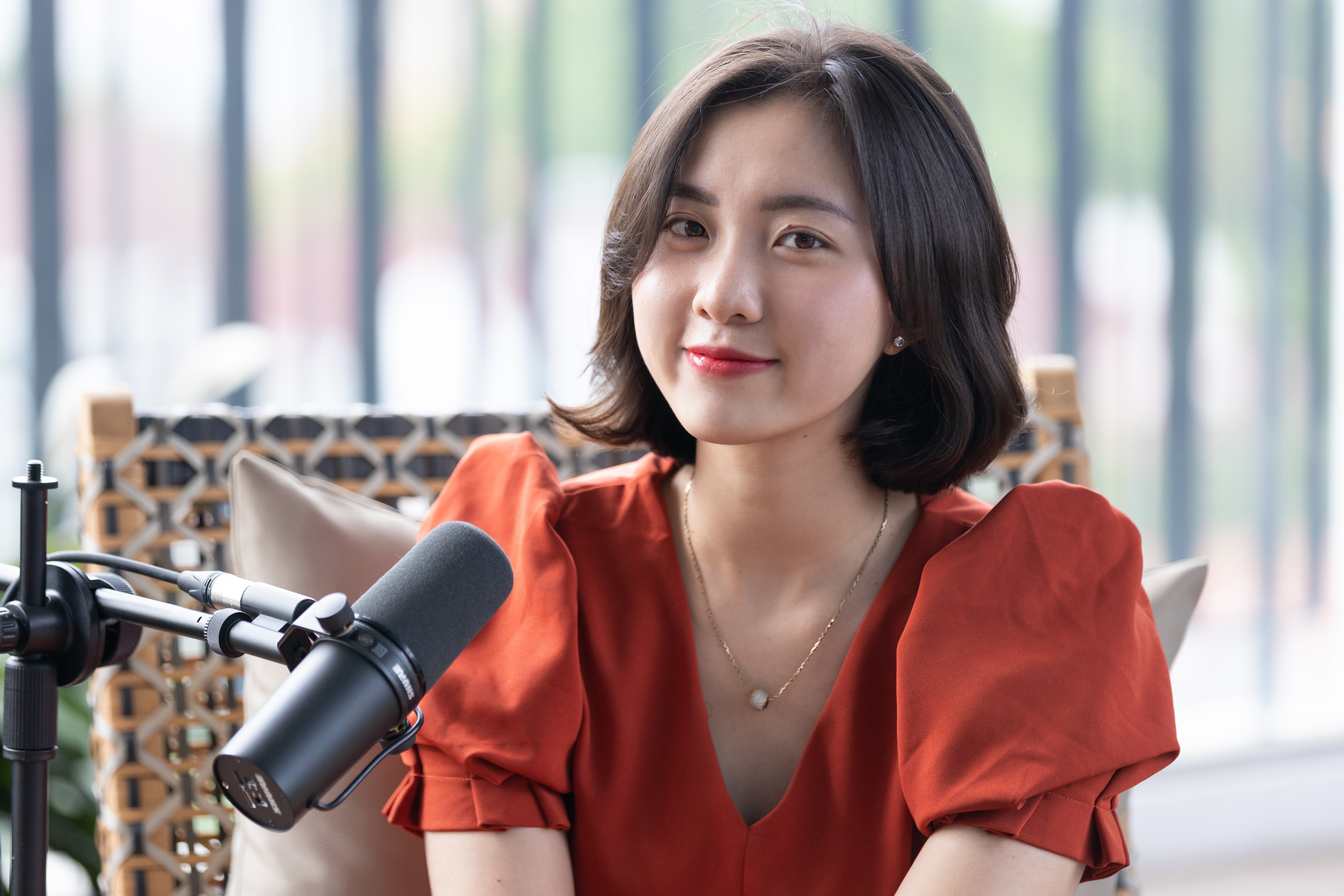 Blogger Vi Tran: ‘Song toi gian de tan huong dung gu minh’ hinh anh