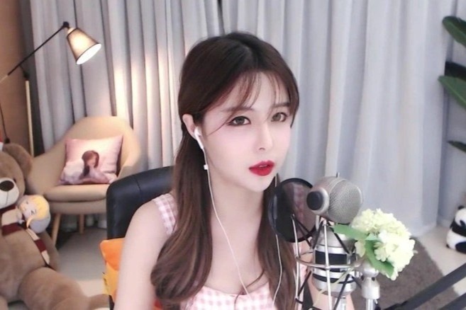 Trung Quoc co 10,1 trieu sao mang nhung khong may ai giau hinh anh