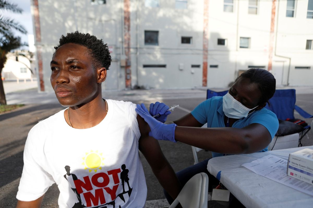 Trong cuoc dua cua virus, Delta dang la bien chung thang cuoc hinh anh