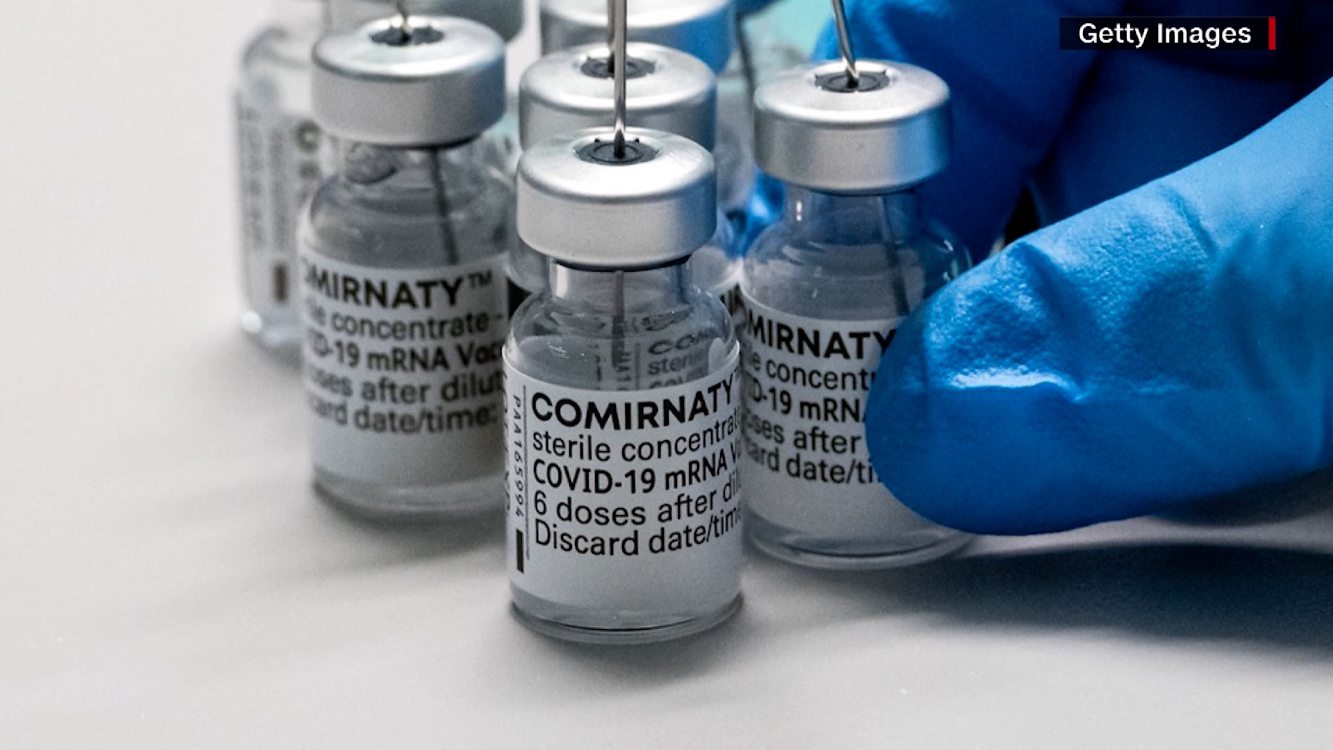 Y nghia dang sau ten goi chinh thuc cua vaccine Pfizer hinh anh