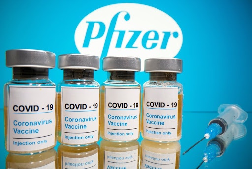 Phat hien moi ve tac dung phu cua vaccine Pfizer voi cac be trai hinh anh