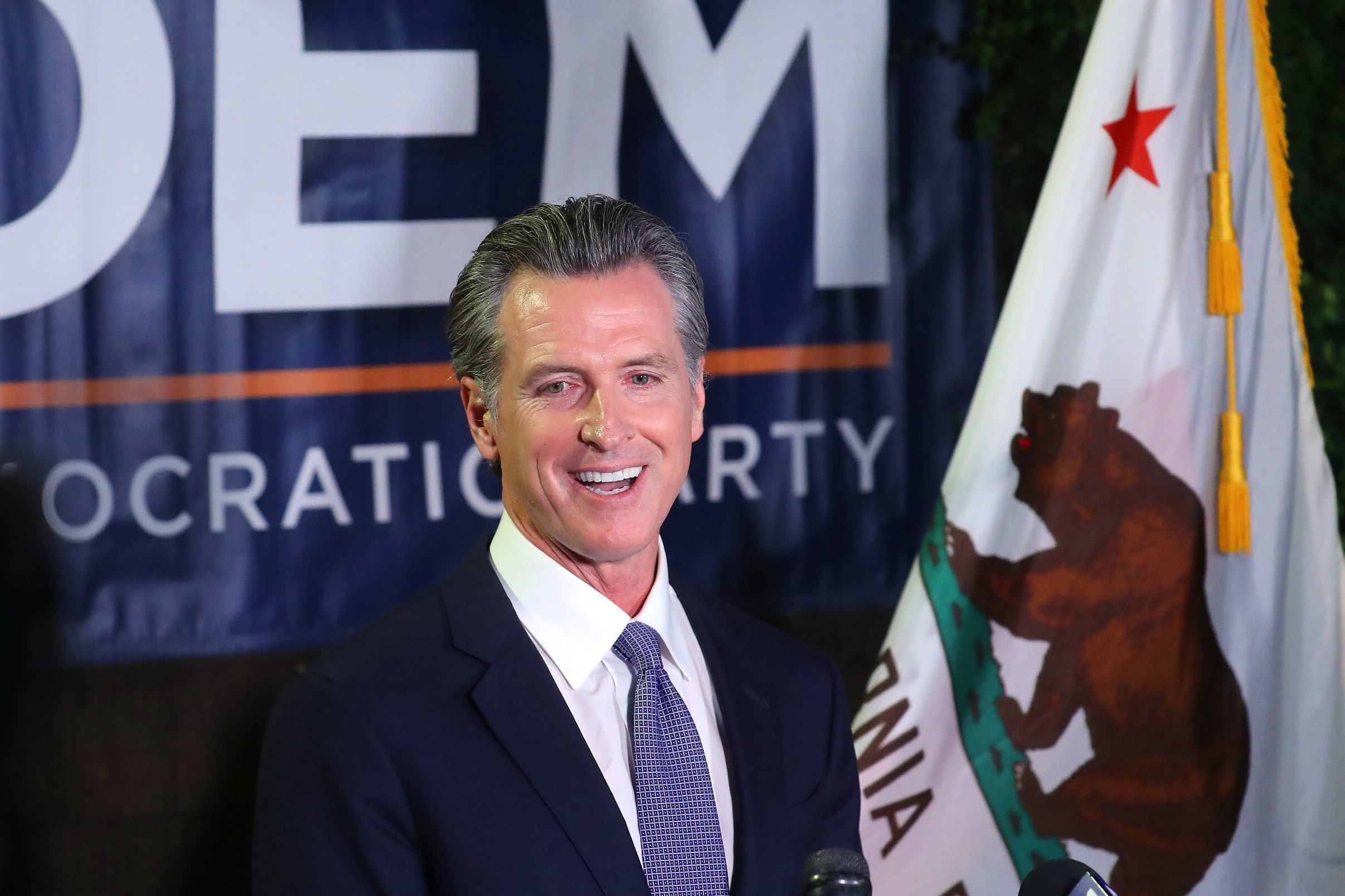 Gio doi chieu o quan Cam hinh anh