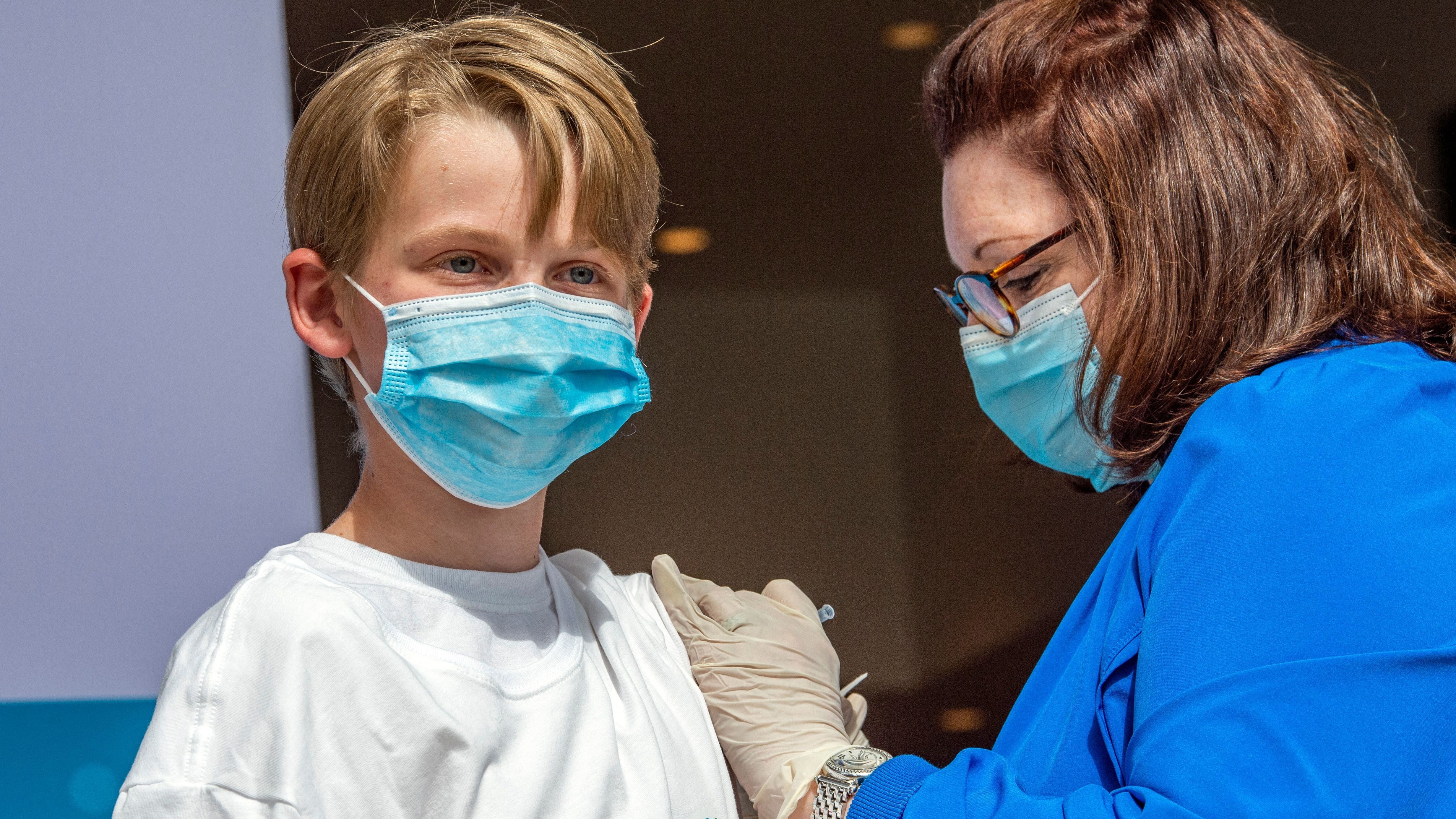 My du kien tiem ngua Covid-19 cho tre 5-11 tuoi vao thang 11 hinh anh