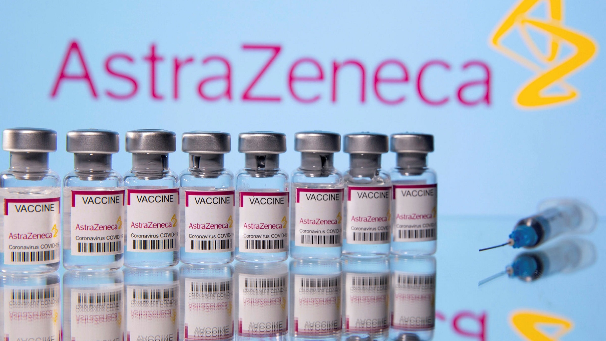AstraZeneca se bat dau thu loi nhuan voi don hang vaccine Covid-19 moi hinh anh