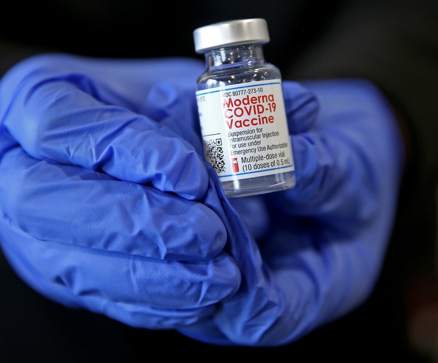 vaccine Moderna anh 3