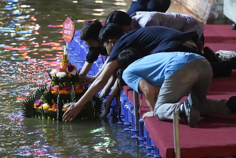 le hoi Loy Krathong o Thai Lan anh 8