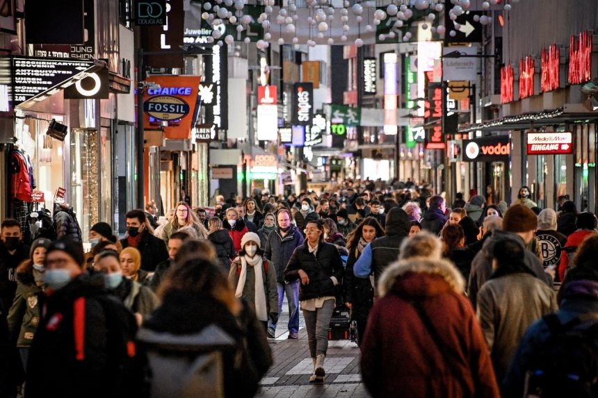 My nang canh bao di lai den Duc, Dan Mach len muc nguy co cao nhat hinh anh