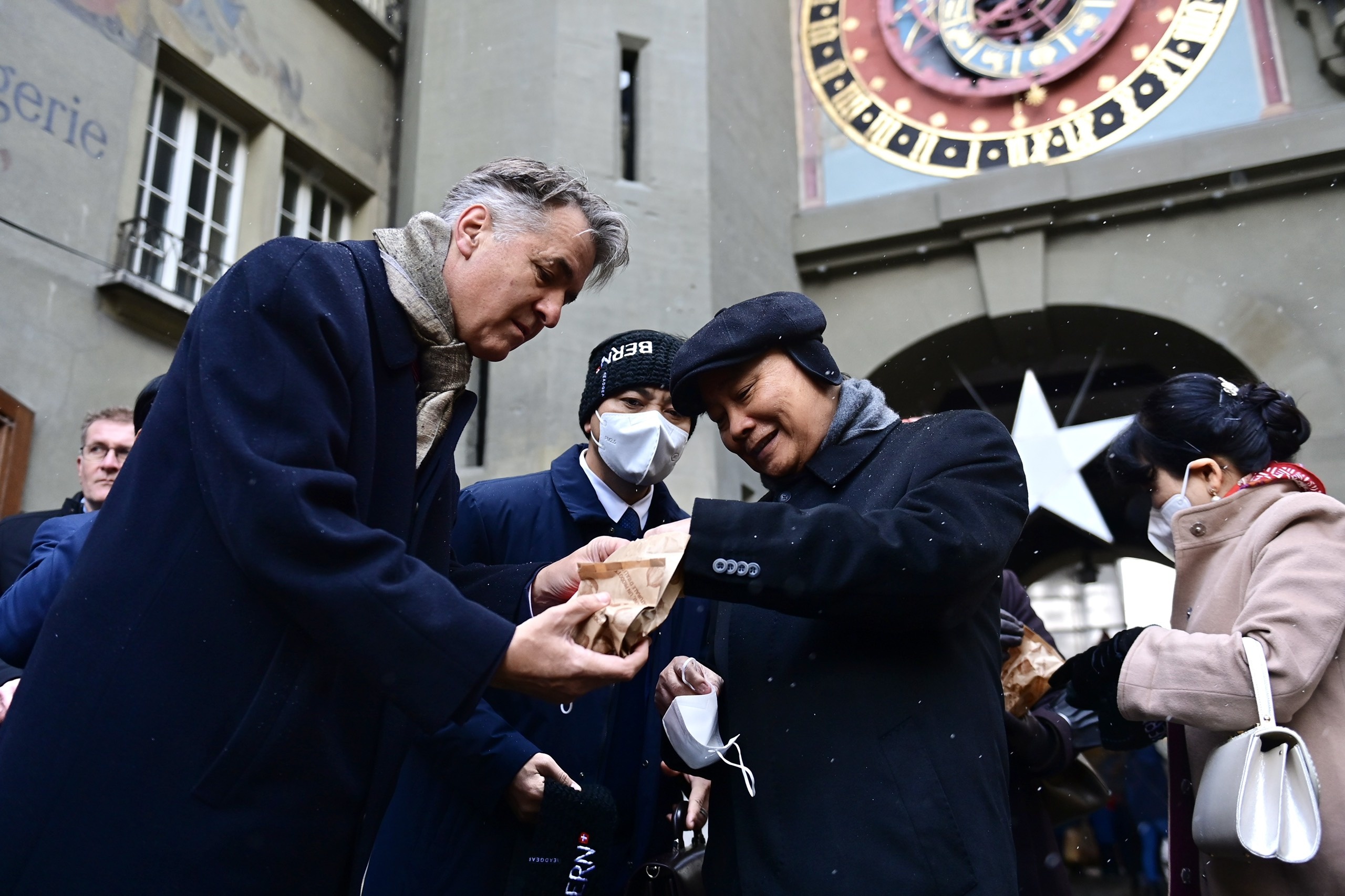 chu tich nuoc tham Thuy Si anh 2