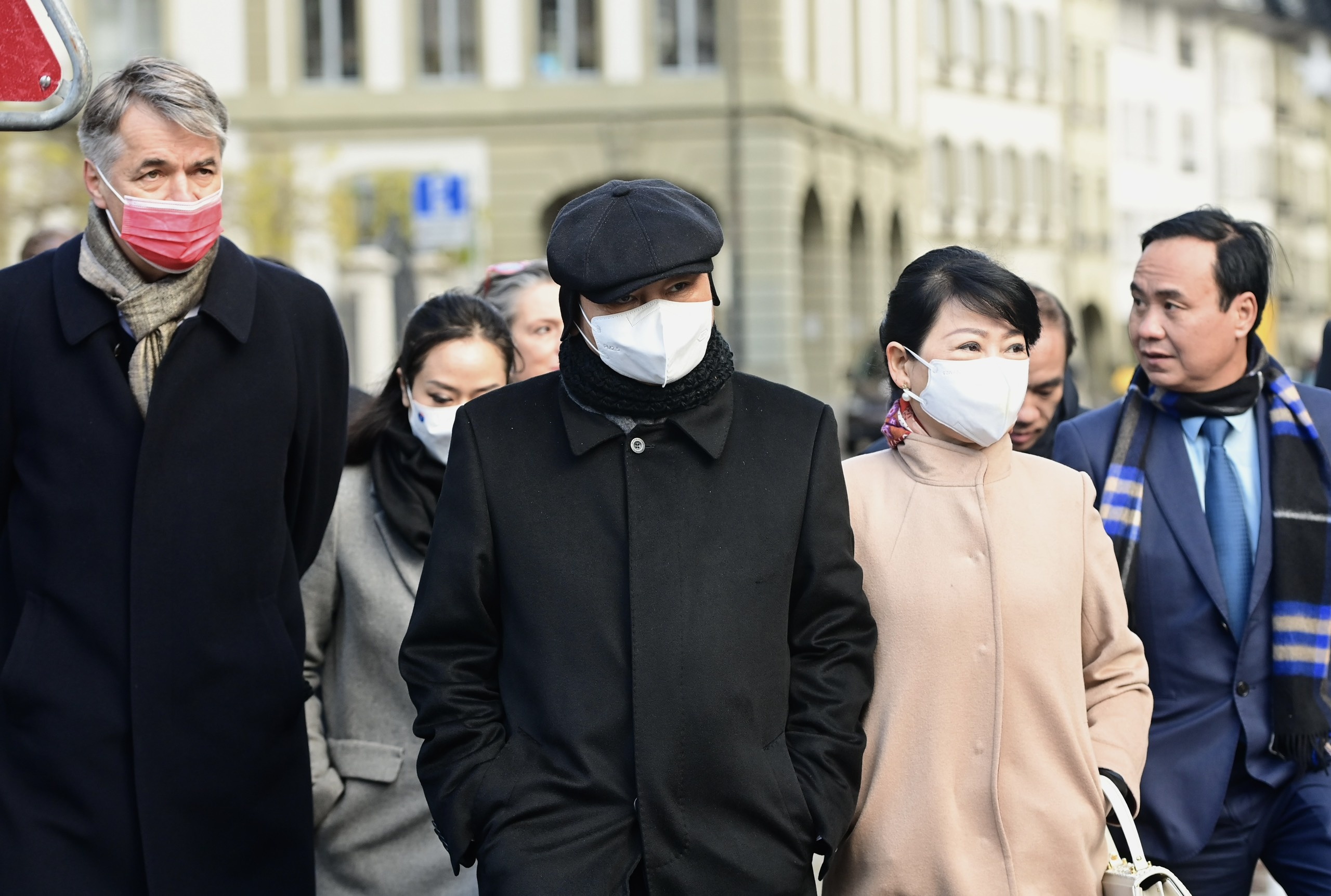 chu tich nuoc tham Thuy Si anh 3