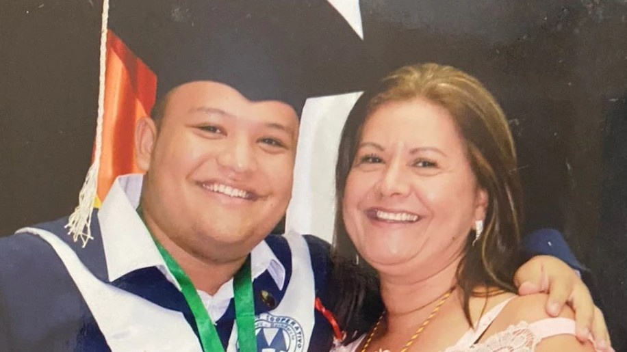 Nguoi phu nu Colombia thuc hien quyen duoc chet hinh anh