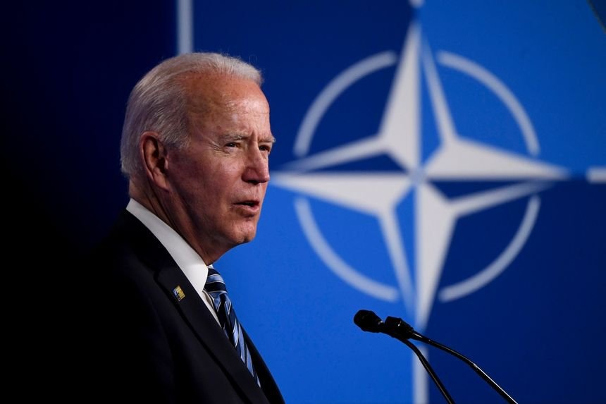 cang thang Nga va phuong Tay anh 2