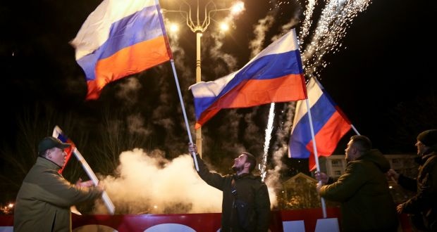 Nga cong nhan vung ly khai Ukraine anh 2