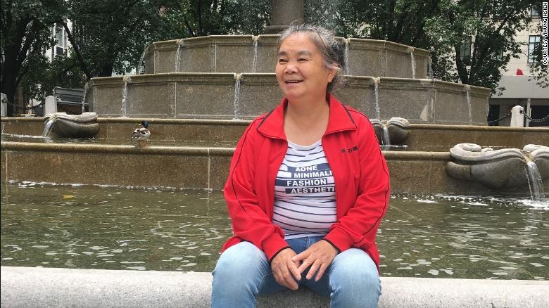 Bi dap da vao dau, cu ba goc A tu nan o New York hinh anh