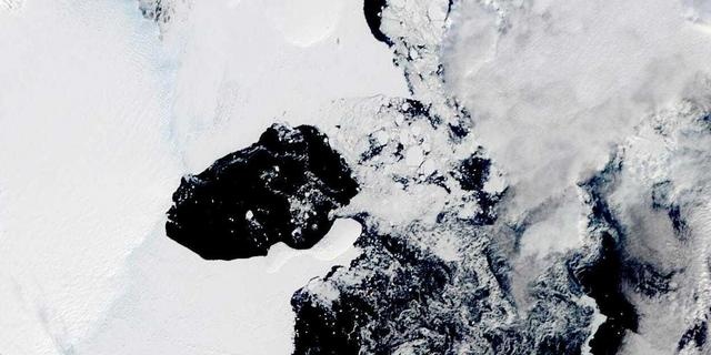 Them bang lon bang thanh Rome o Nam Cuc sup do hinh anh