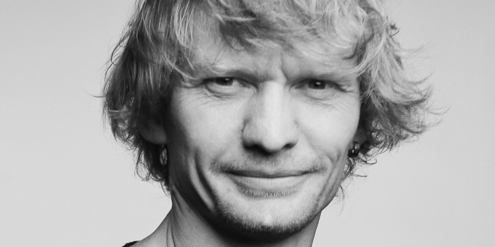 Nha bao Ukraine thiet mang gan Kyiv hinh anh