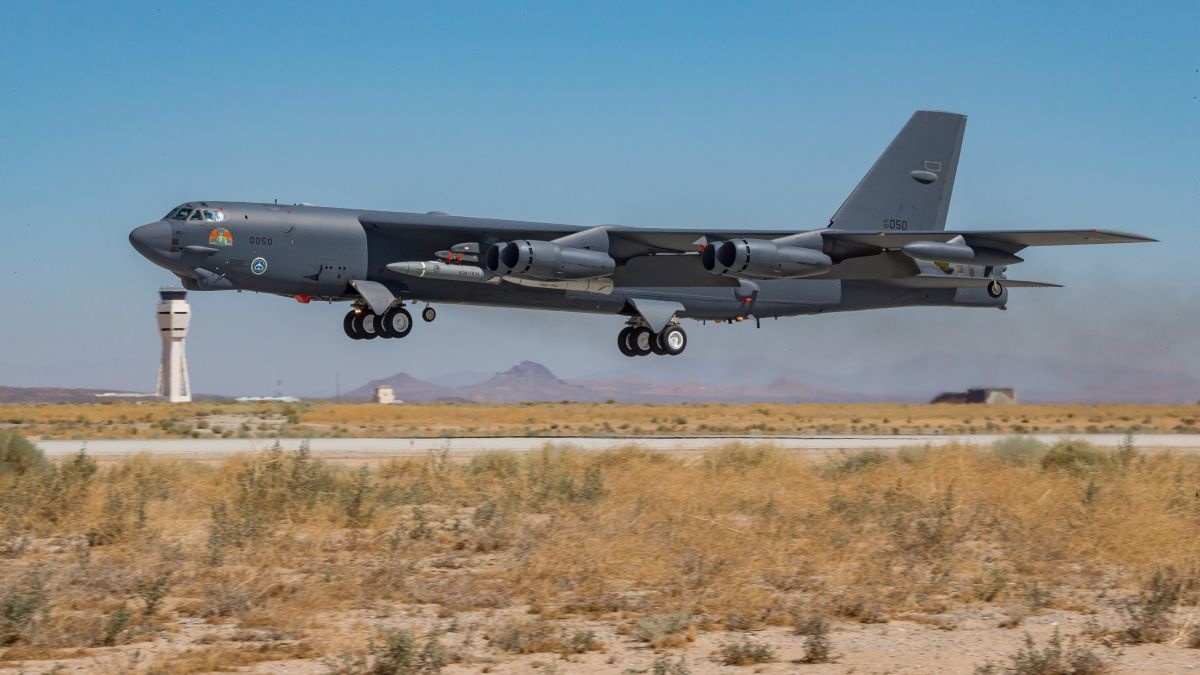 My thu ten lua sieu vuot am anh 1