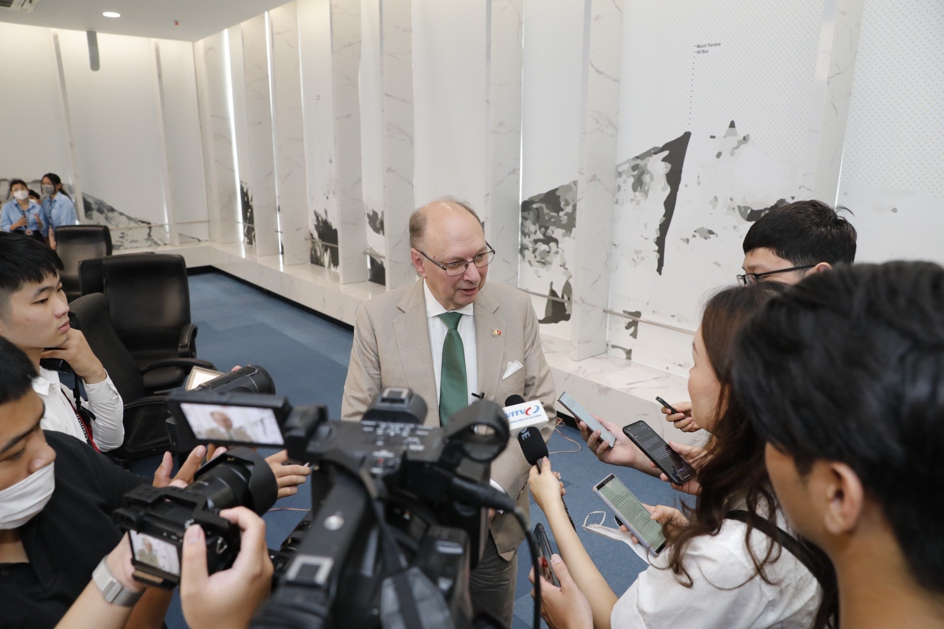 Thuy Dien trung lap hay lien ket khong phai muc tieu cuoi cung hinh anh