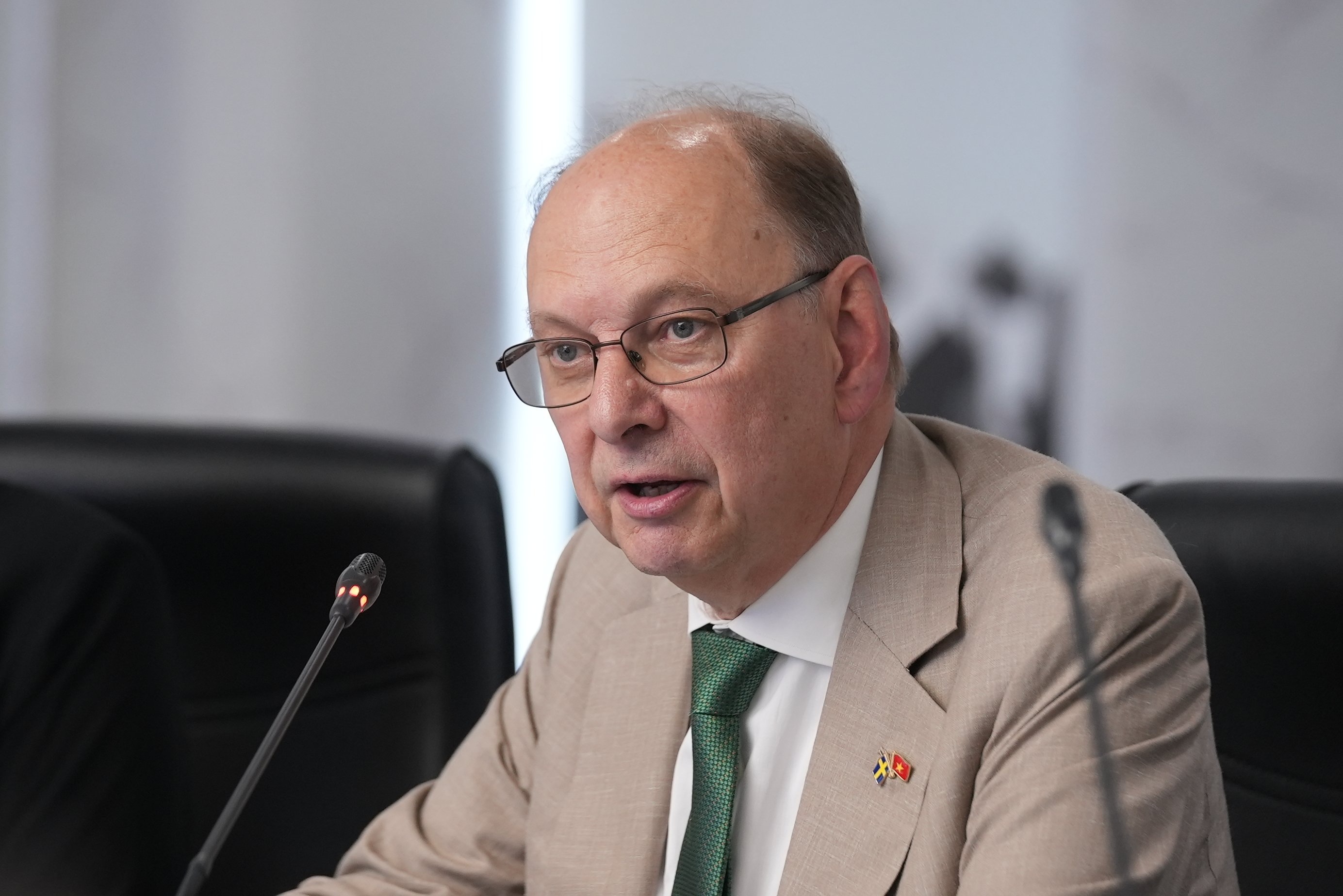 Thu truong Thuy Dien: Tham Viet Nam la dieu toi mong doi tu lau hinh anh