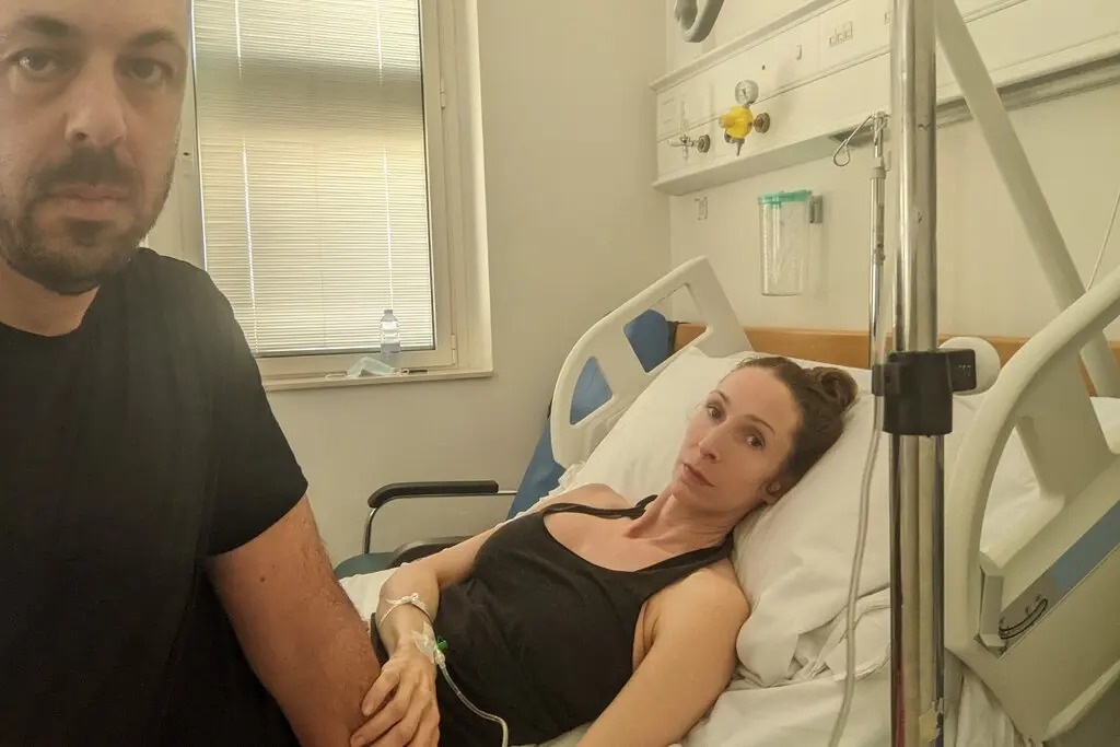 Du khach My can ke cai chet vi lenh cam pha thai o Malta hinh anh