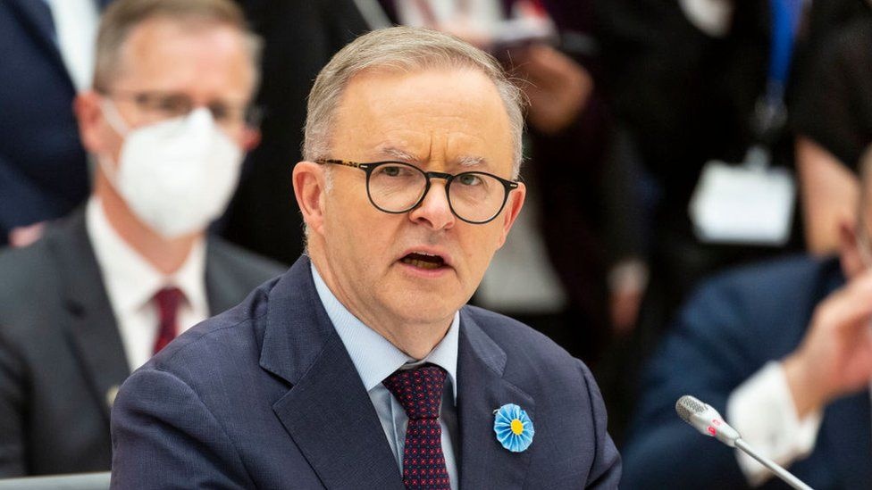 Australia han gan voi Phap hinh anh