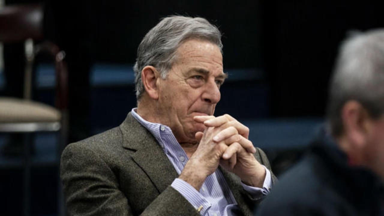 Chong ba Pelosi bi phat 5 ngay tu hinh anh