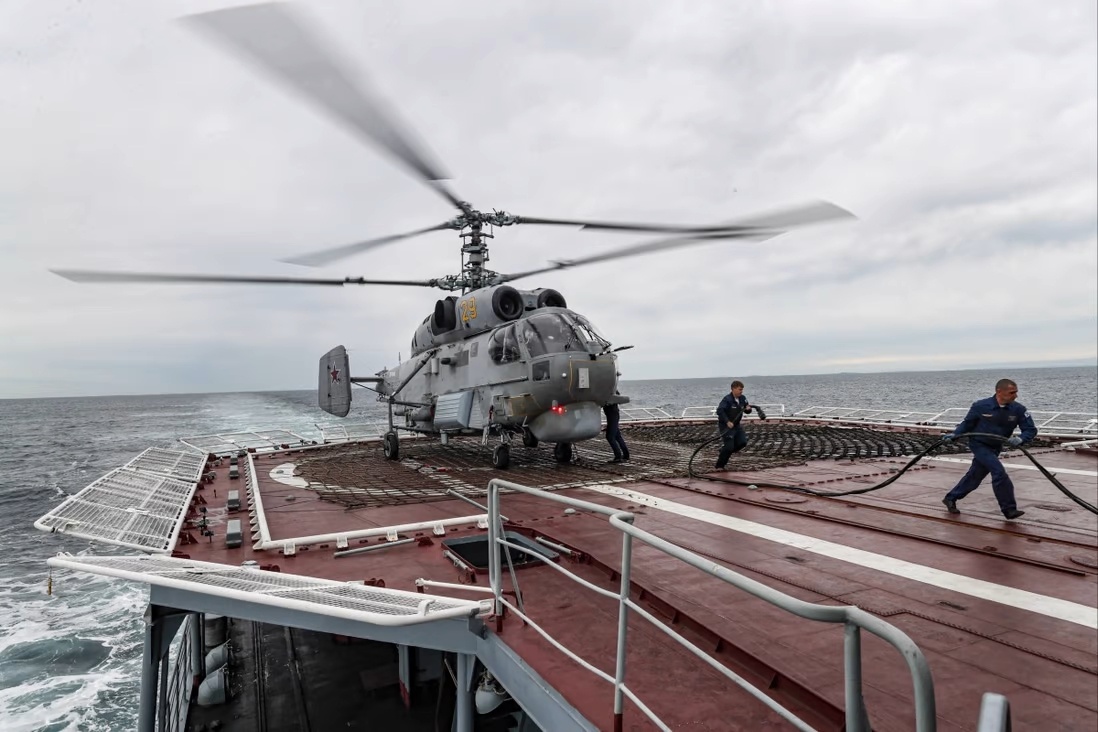 Nga va Trung Quoc dien tap tieu diet tau ngam tren bien Nhat Ban hinh anh