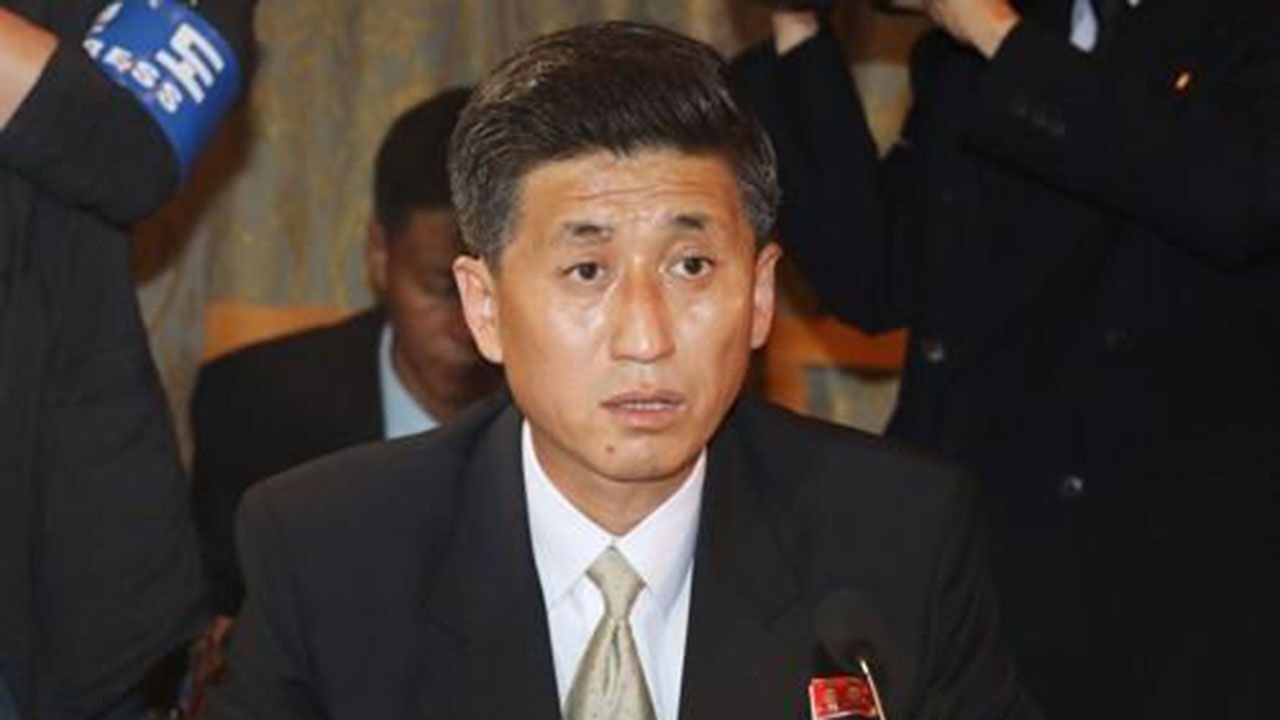 Ong Kim Jong Un gui loi chia buon sau khi ong Pak Yong Il qua doi hinh anh