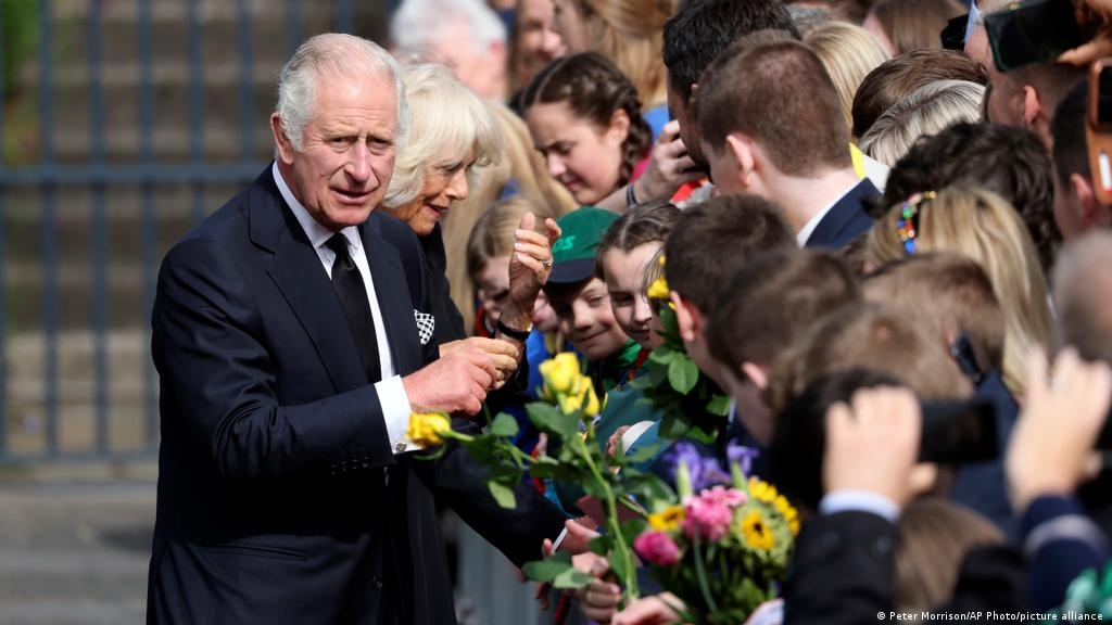 Zing tu Anh: Nguoi dan tin Vua Charles III se tuyet voi nhu me hinh anh