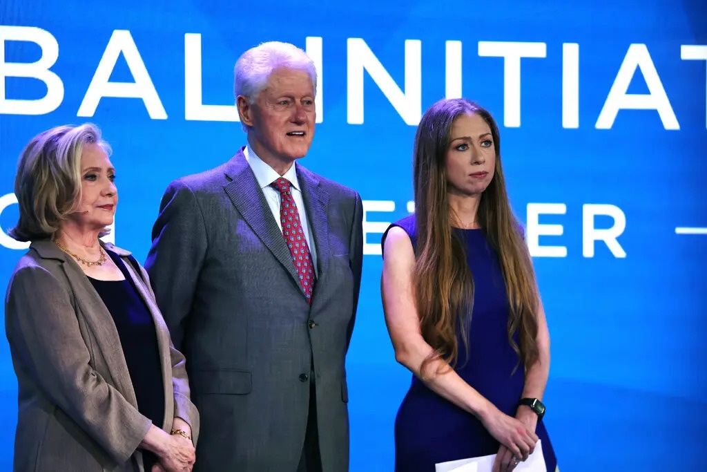 Gia dinh Clinton tai xuat hinh anh