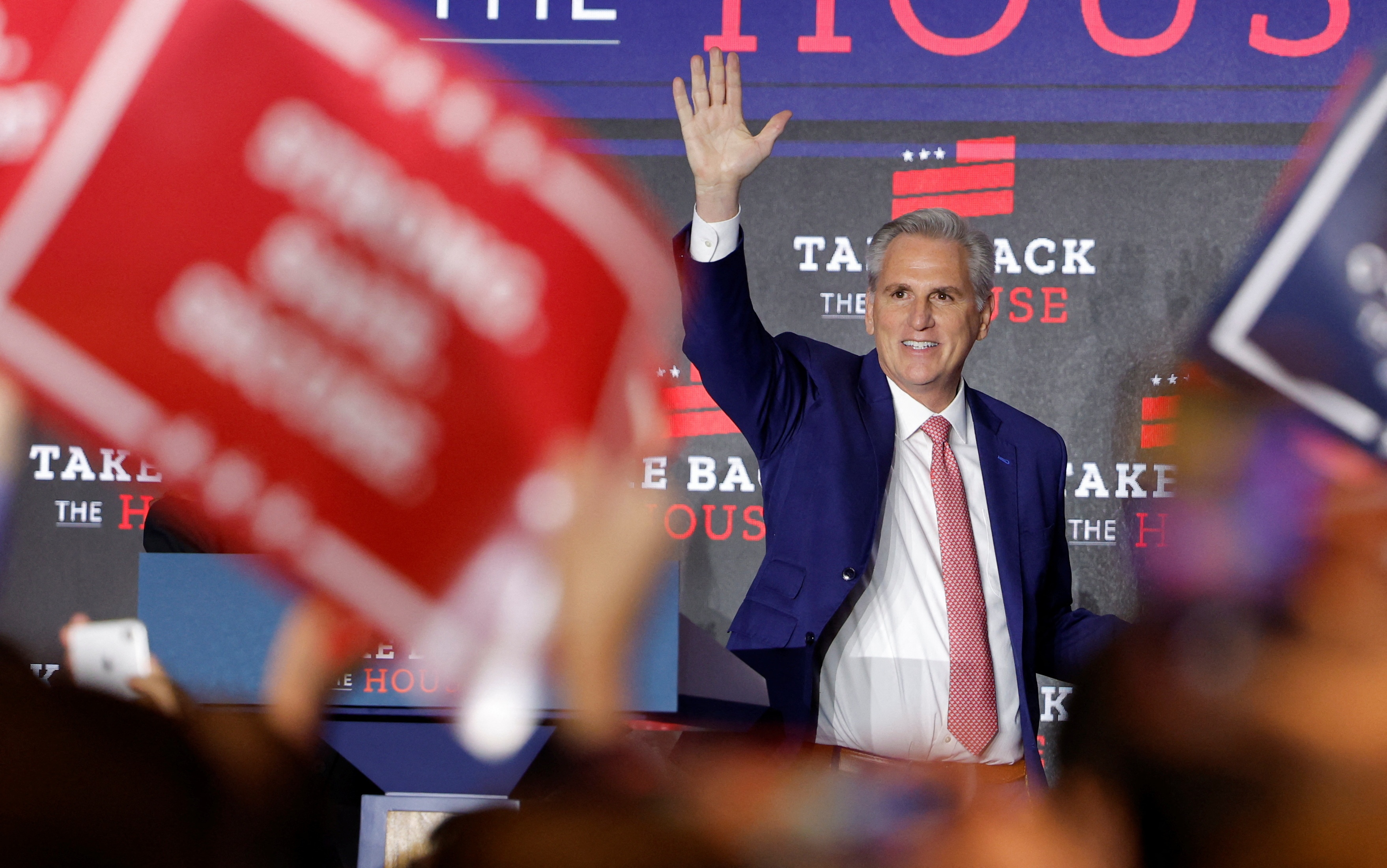 Cuoc chien gianh quyen kiem soat Quoc hoi My di den chang cuoi hinh anh