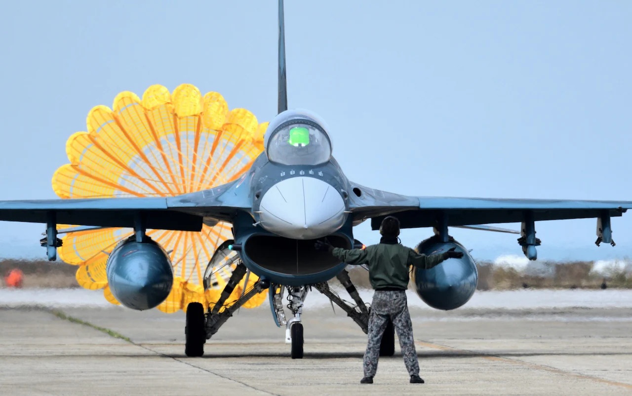 chien dau co moi anh 4