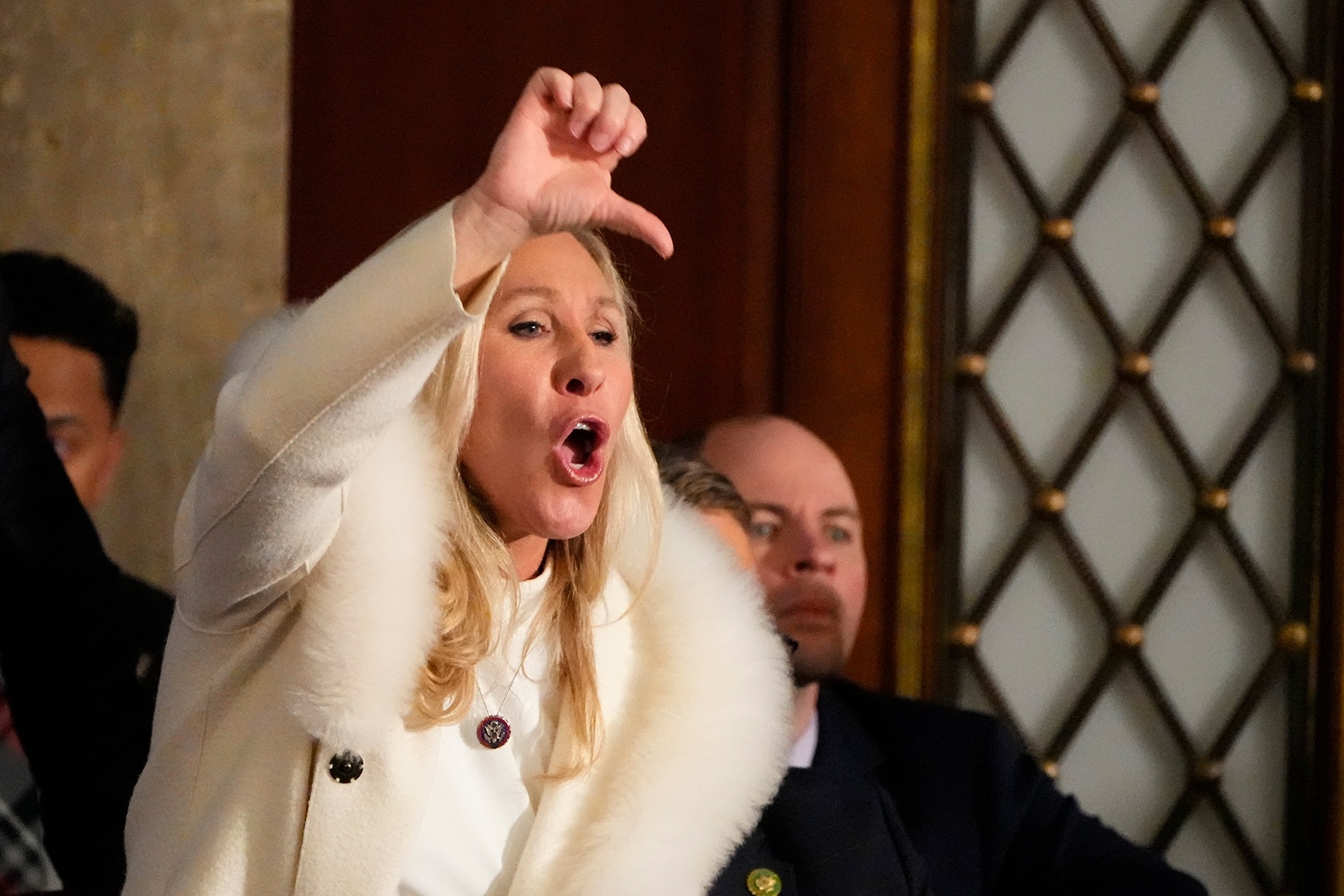 Nghi si My het len 'doi tra' khi ong Biden doc Thong diep Lien bang hinh anh