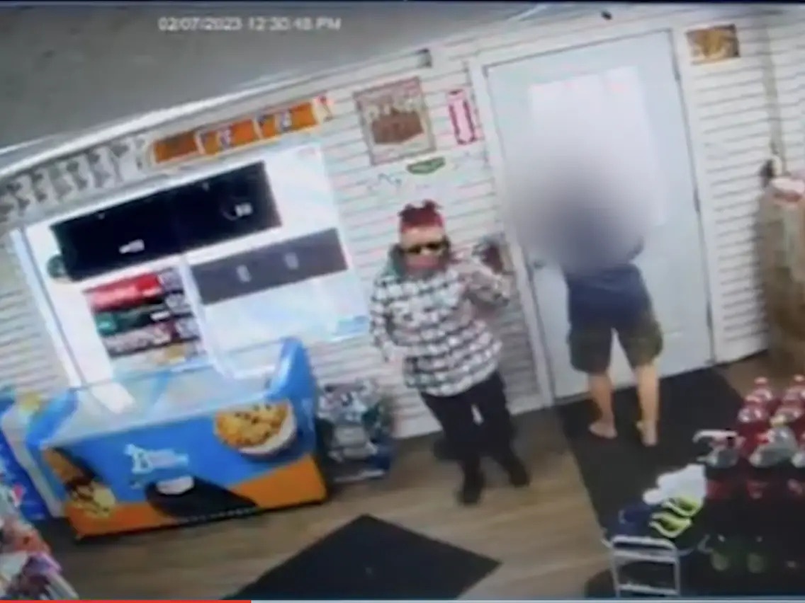 Co gai tron thoat ngoan muc sau khi bi bat coc gan mot nam o My hinh anh