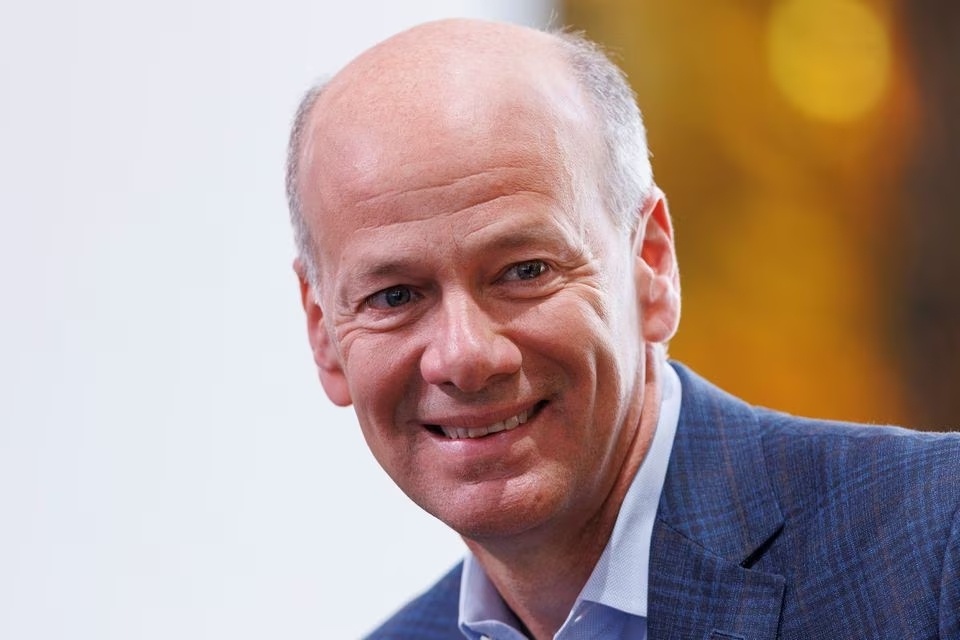 Nguoi ngoi 'ghe nong' trong vu sup do SVB hinh anh