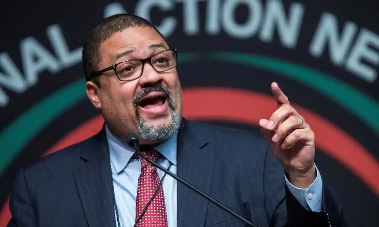 Nguoi dung sau vu dieu tra khien cuu tong thong My dau tien bi truy to hinh anh