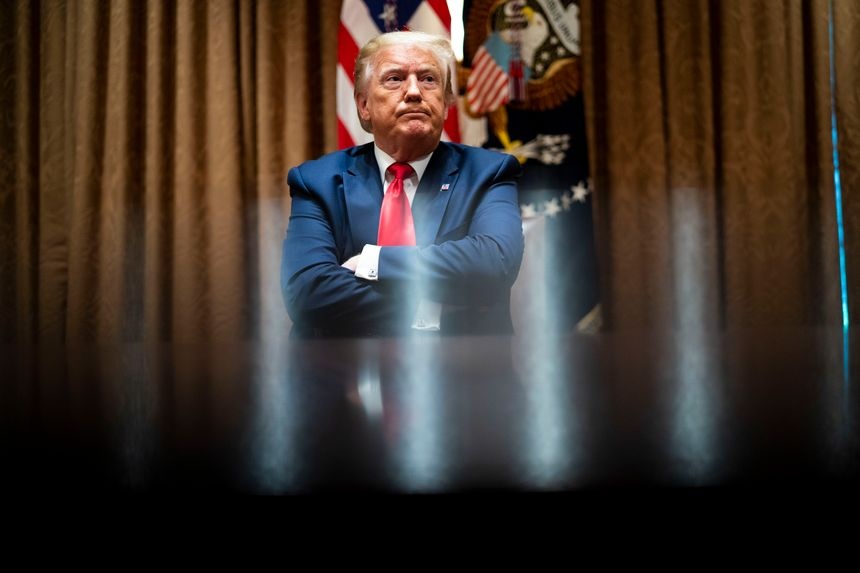 CNN va hang loat dai My doi phat song phien toa xet xu ong Trump hinh anh