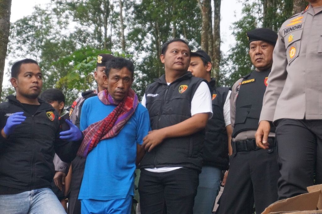 'Phap su' giet nguoi hang loat gay rung dong Indonesia hinh anh