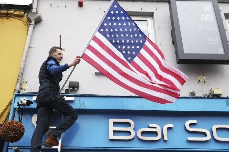 Biden den Ireland anh 1