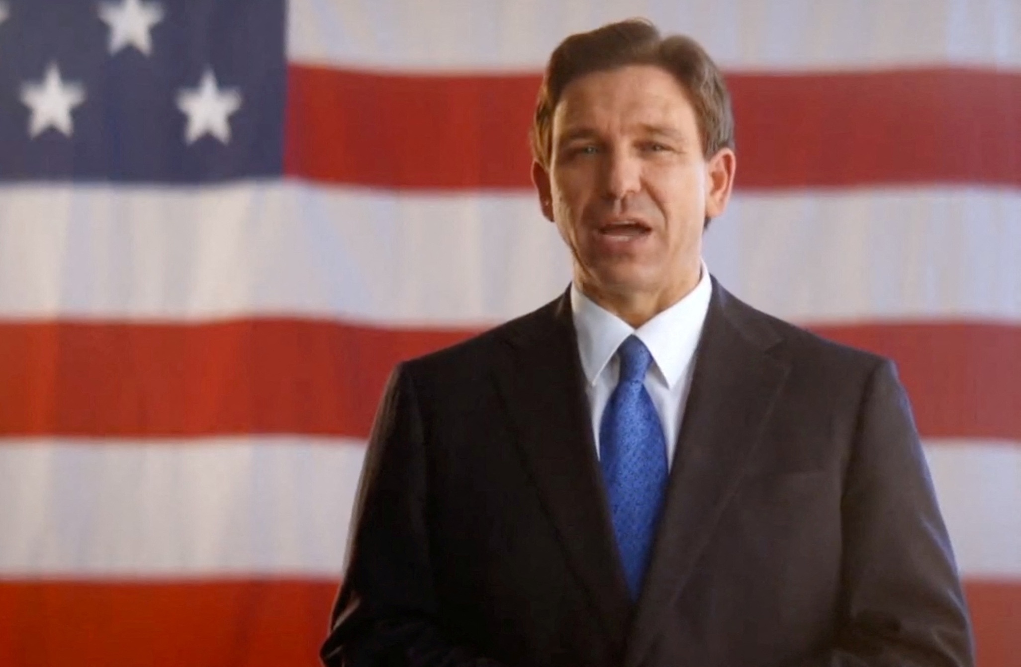 Ong DeSantis tuyen bo tranh cu tong thong My hinh anh