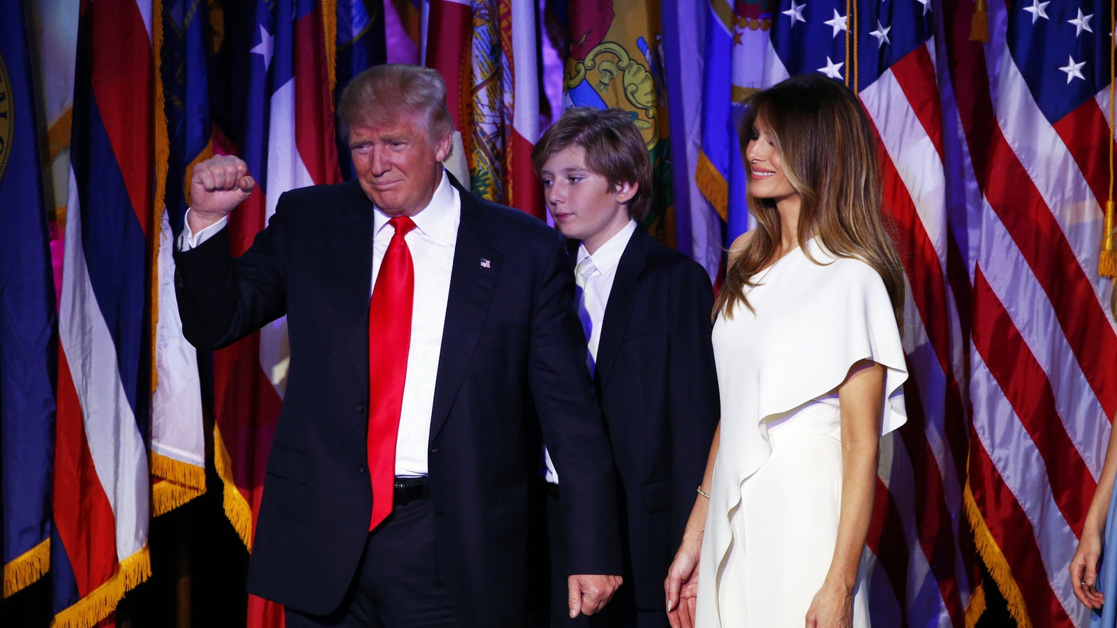 con ut cua ong Trump anh 2