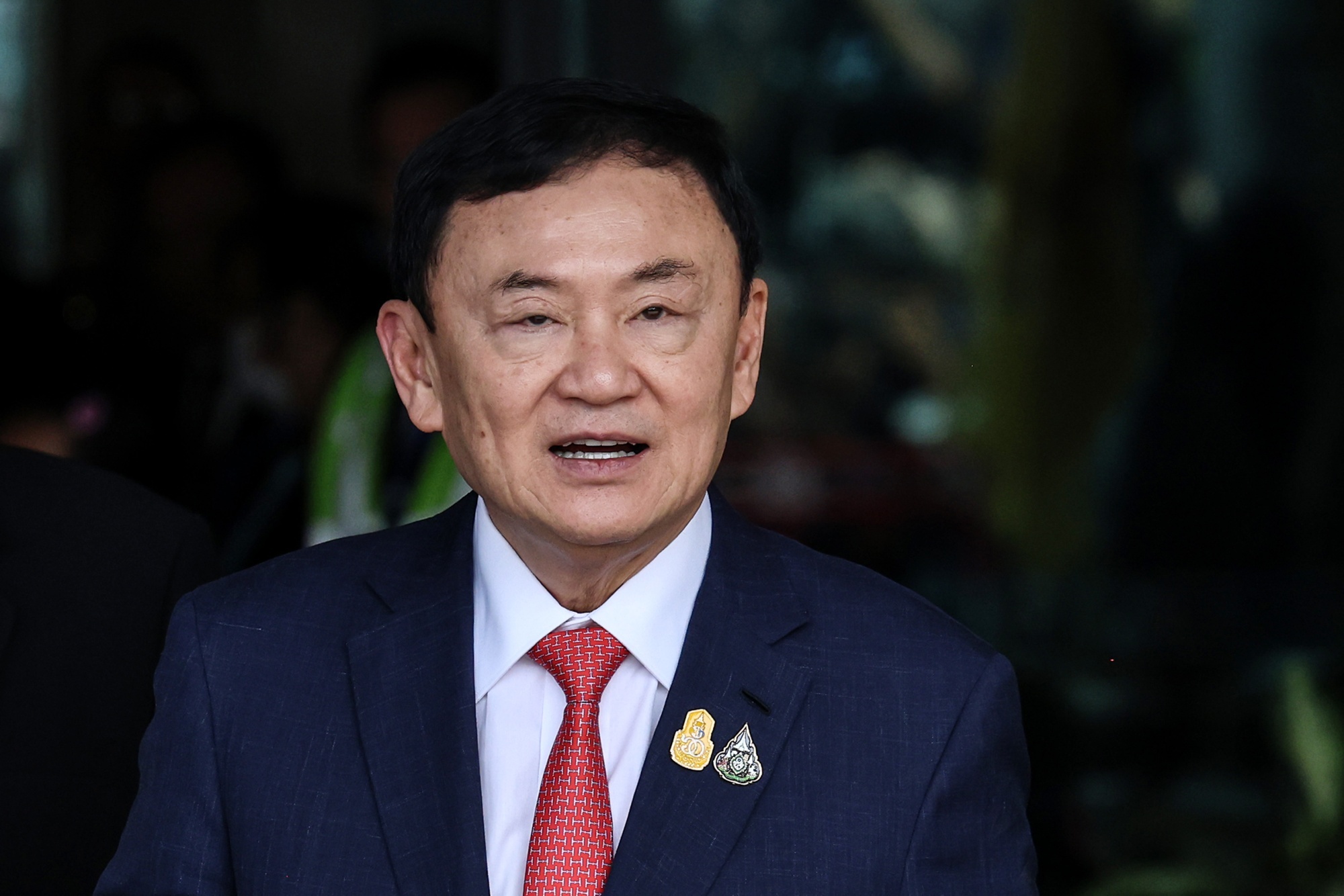 Ong Thaksin duoc an xa hinh anh