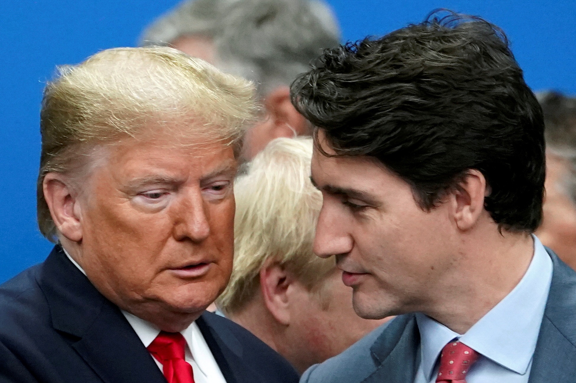 Thu tuong Canada Trudeau phan ung gat voi ong Trump hinh anh