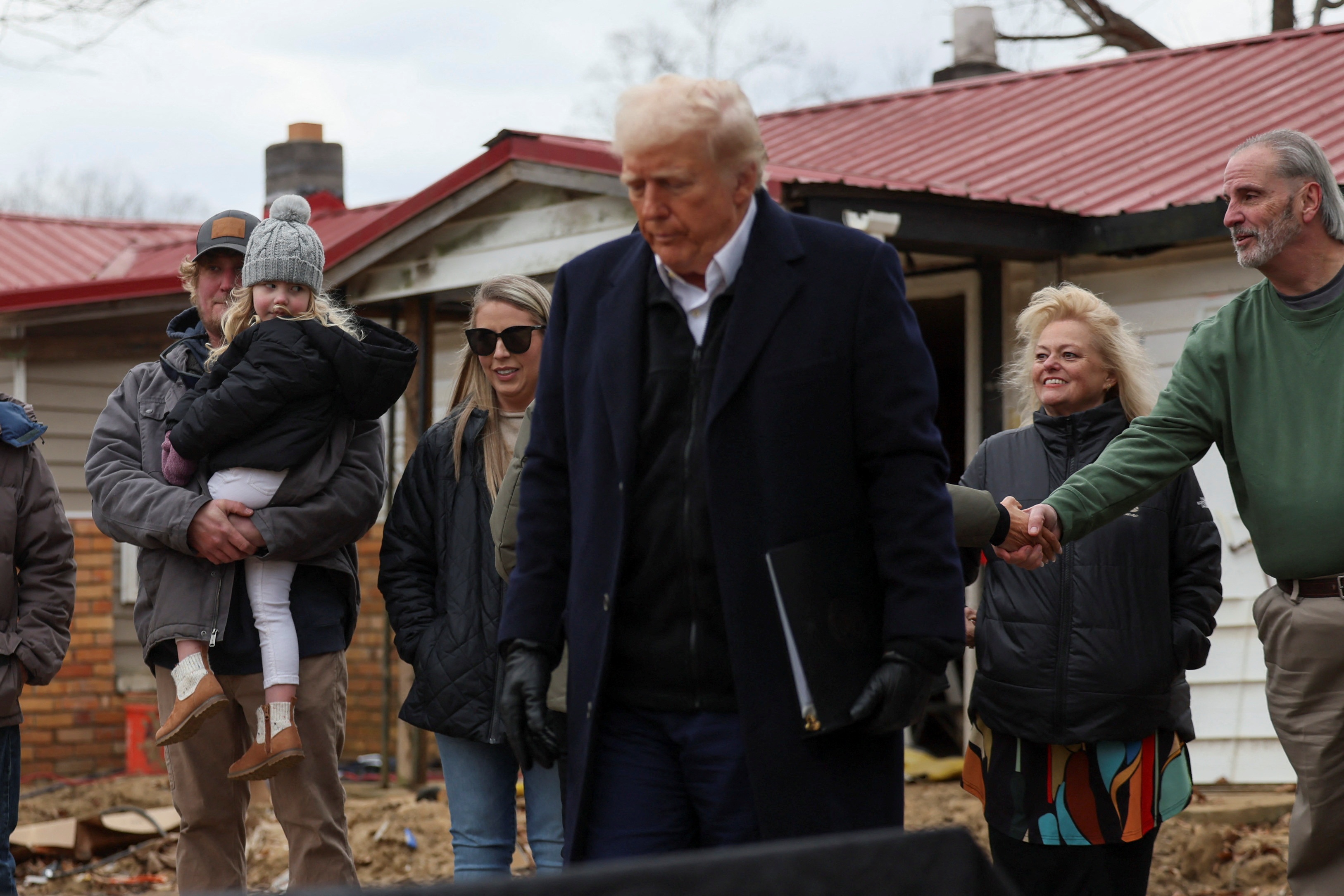 trump thi sat tham hoa anh 7