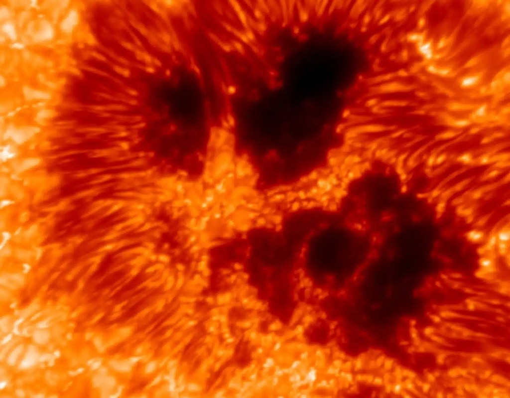 Cong bo anh Mat Troi sac net nhat tu truoc den nay hinh anh