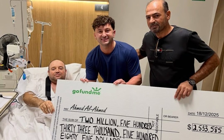 Nguoi hung vu xa sung o Australia nhan 1,65 trieu USD hinh anh