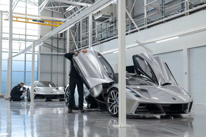 Sieu xe Lotus Evija cong suat 1.972 ma luc anh 2