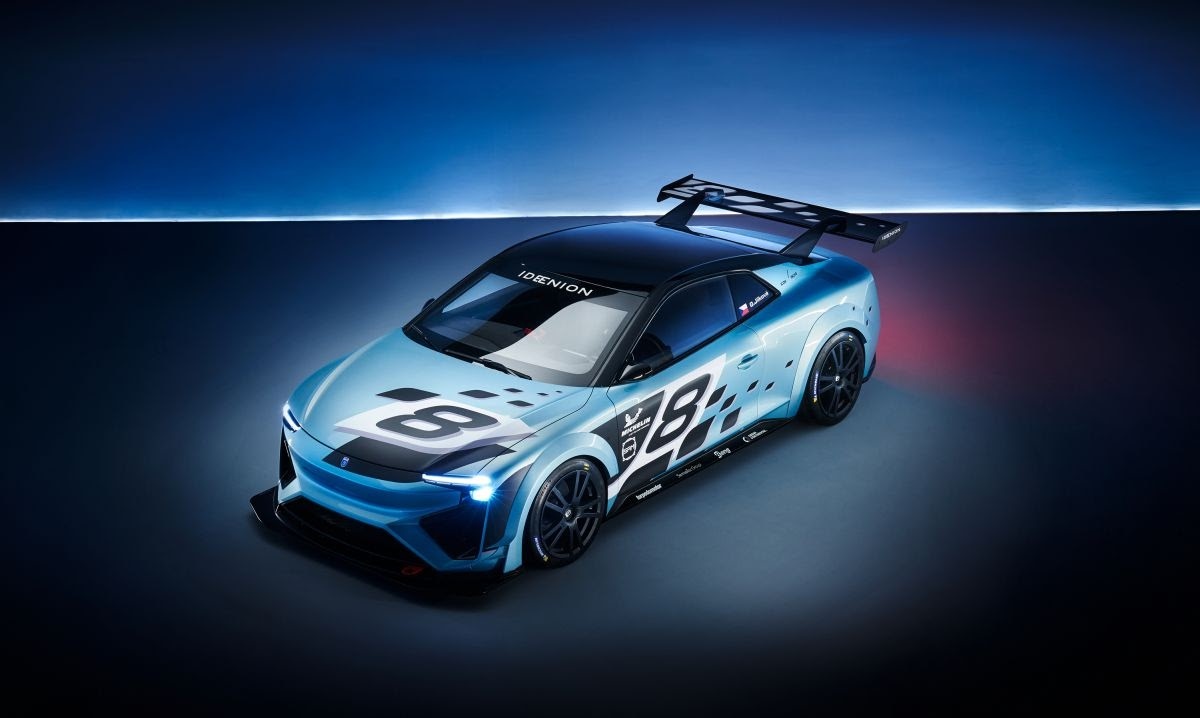 Hang sieu xe Duc Gumpert tro lai voi sieu pham hop tac cung Trung Quoc anh 7